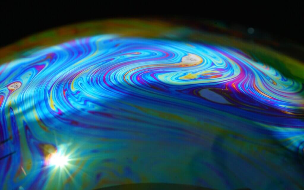 hans soap bubble 3490954 1920